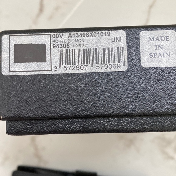 Authentic Chanel Classic Caviar Leather Black Wallet - Picture 7 of 14